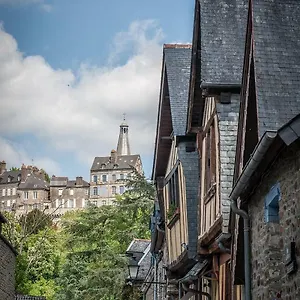 https://hotel-particulier-le-mercier-de-montigny.inbrittany.com